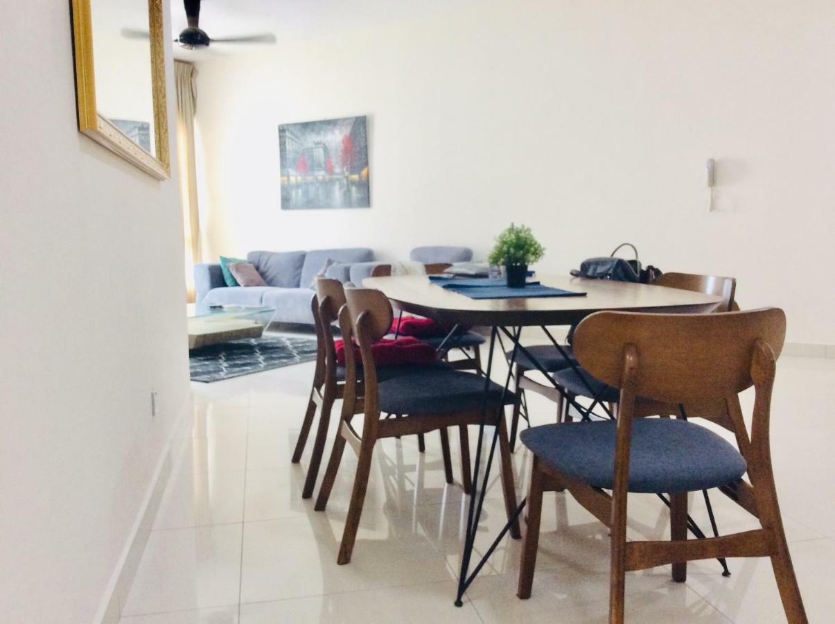 קואלה לומפור Crest Residence מראה חיצוני תמונה